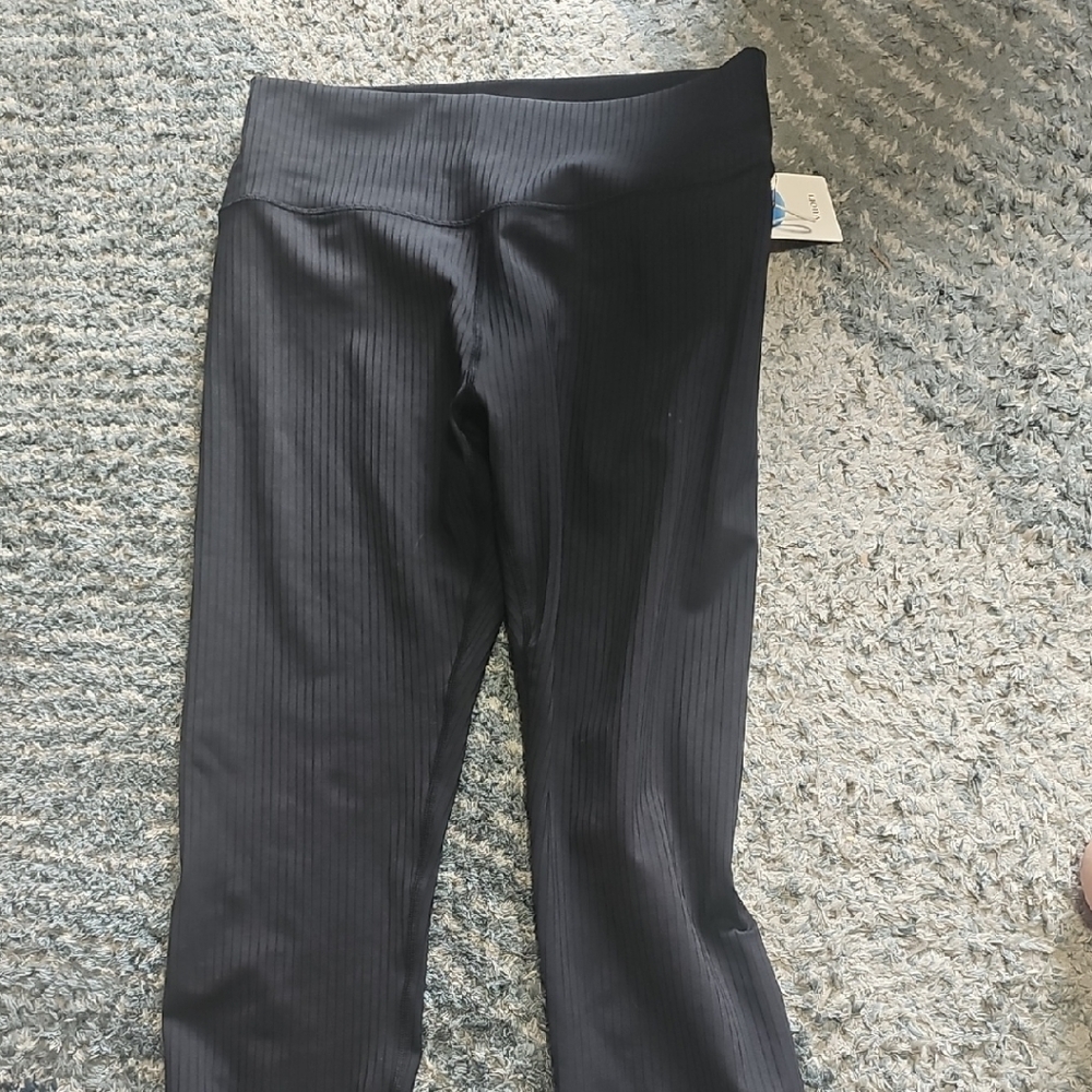 Vuori Black Inversion Ribbed Leggings